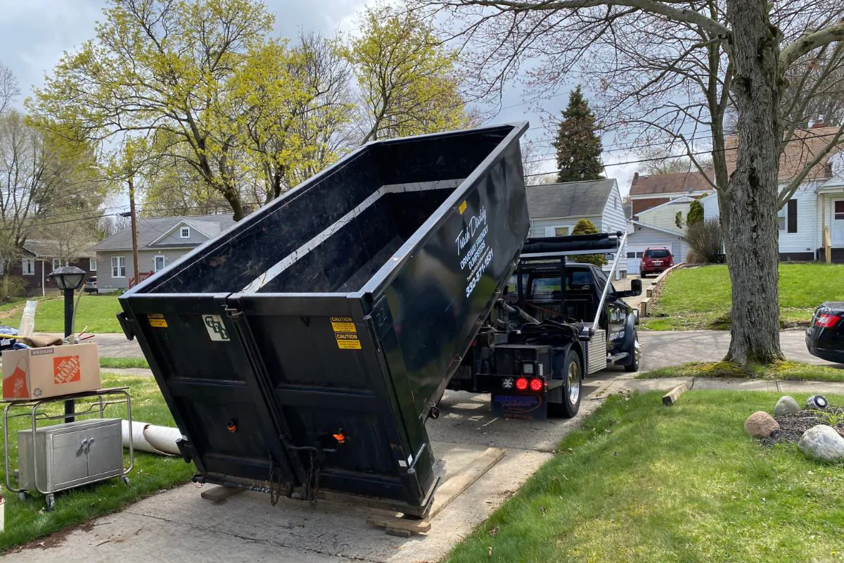 _3 Things to Keep in Mind When Coordinating with Dumpster Services- Granite Dumpsters South Shore MA-min