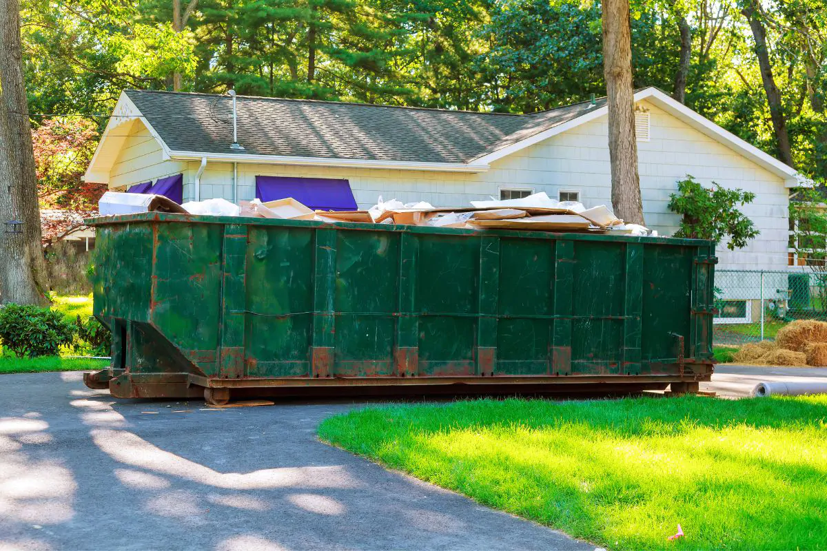 Monthly Dumpster Rental Services for Home and Business Needs
